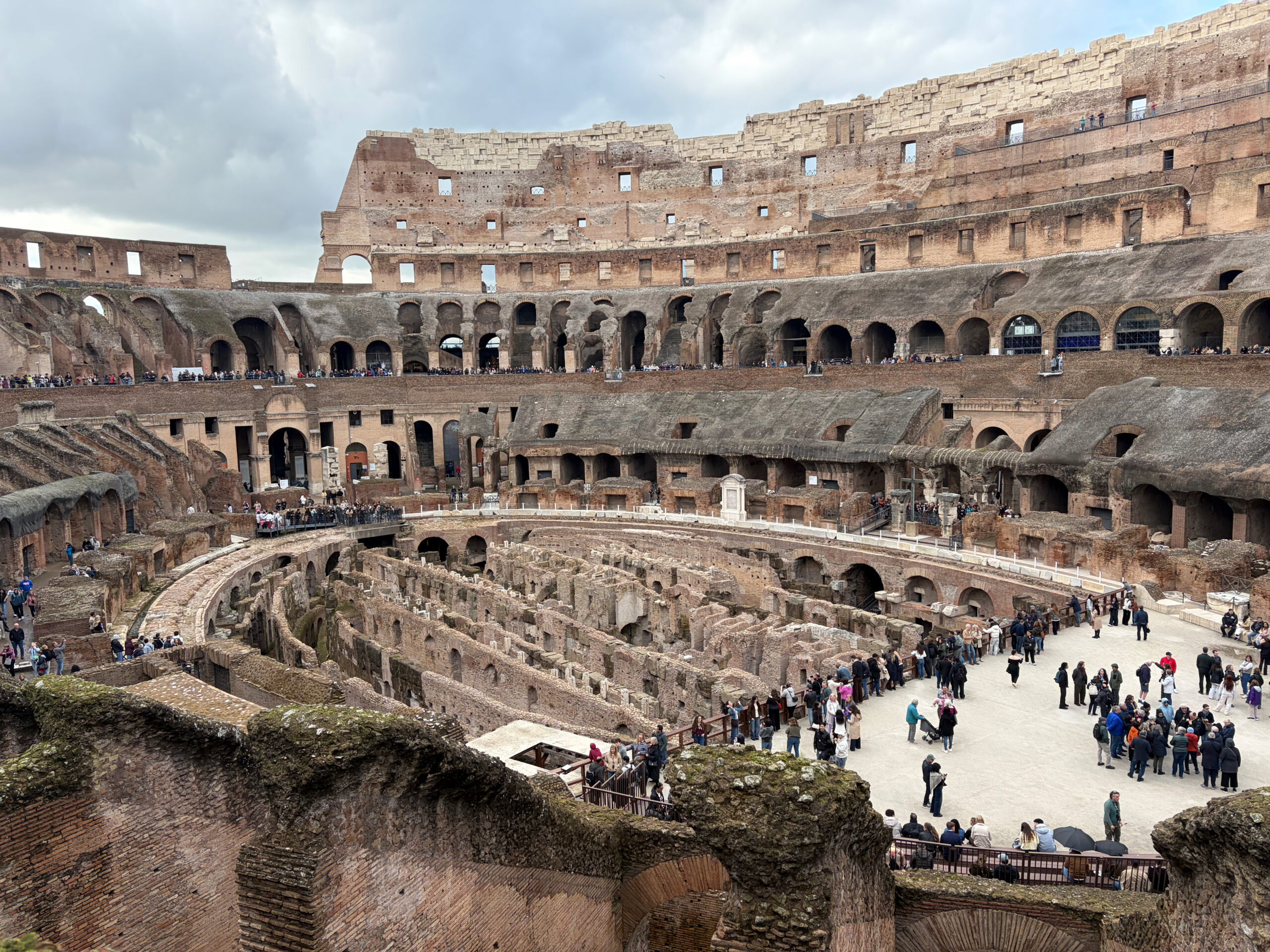 Colosseum Romanum scaled